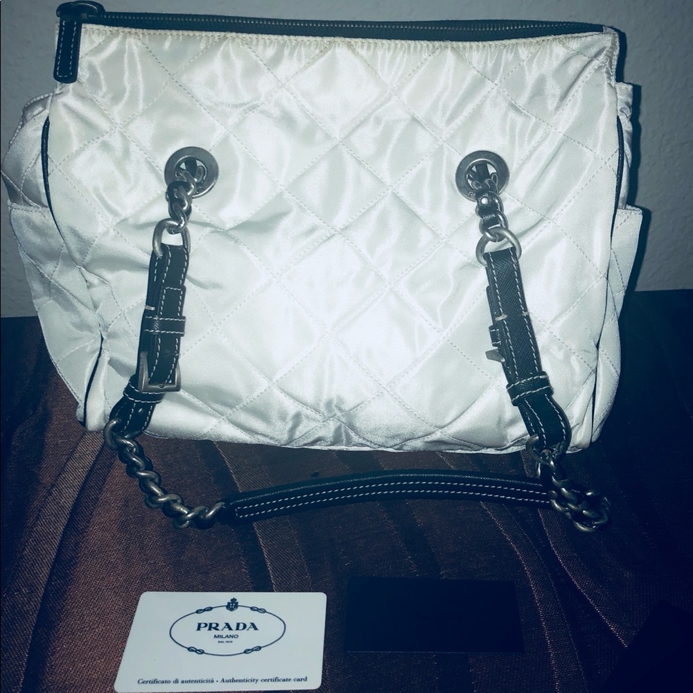 ▪️SOLD Authentic Prada quilted Nylon bag▪️